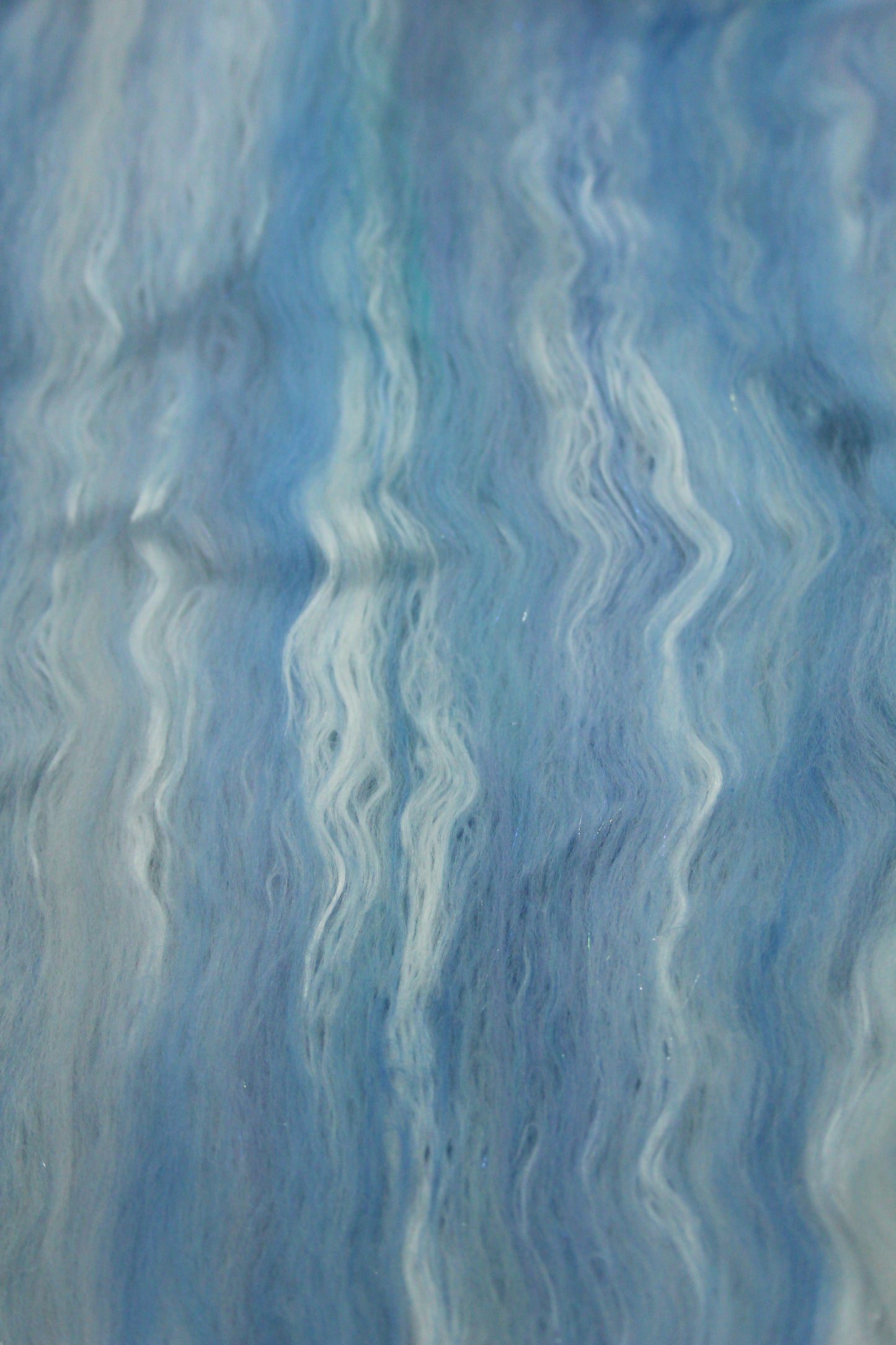 Merino Art Batt  - White Blue Purple Aqua - 65 grams 2.2 oz - Wool for felting, spinning and weaving