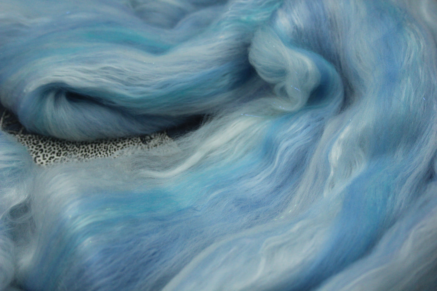 Merino Art Batt  - White Blue Purple Aqua - 65 grams 2.2 oz - Wool for felting, spinning and weaving