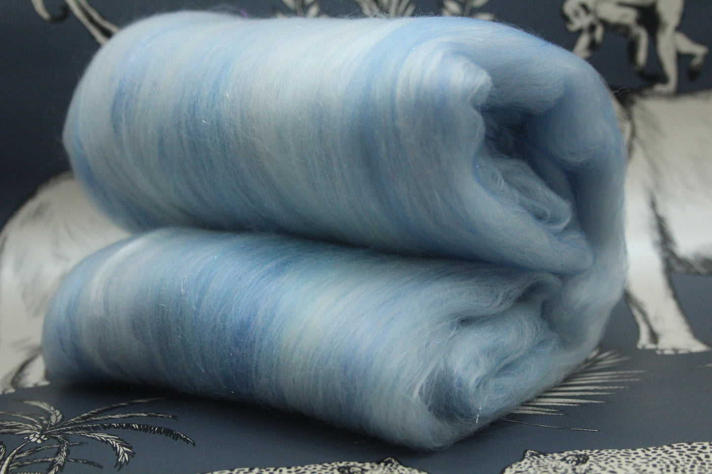 Merino Art Batt  - White Blue Purple Aqua - 65 grams 2.2 oz - Wool for felting, spinning and weaving