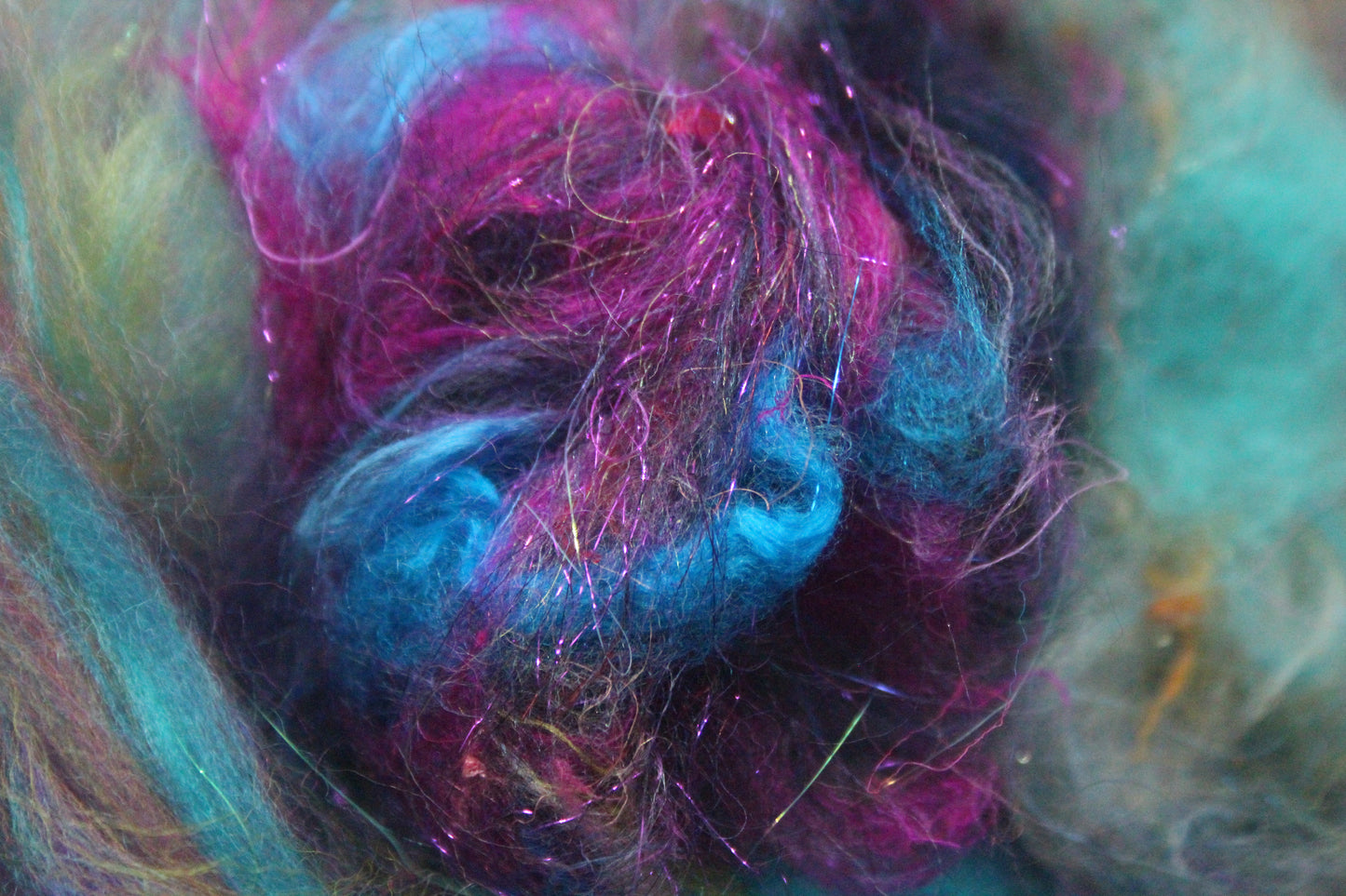 4 Grams of Carding Scraps
