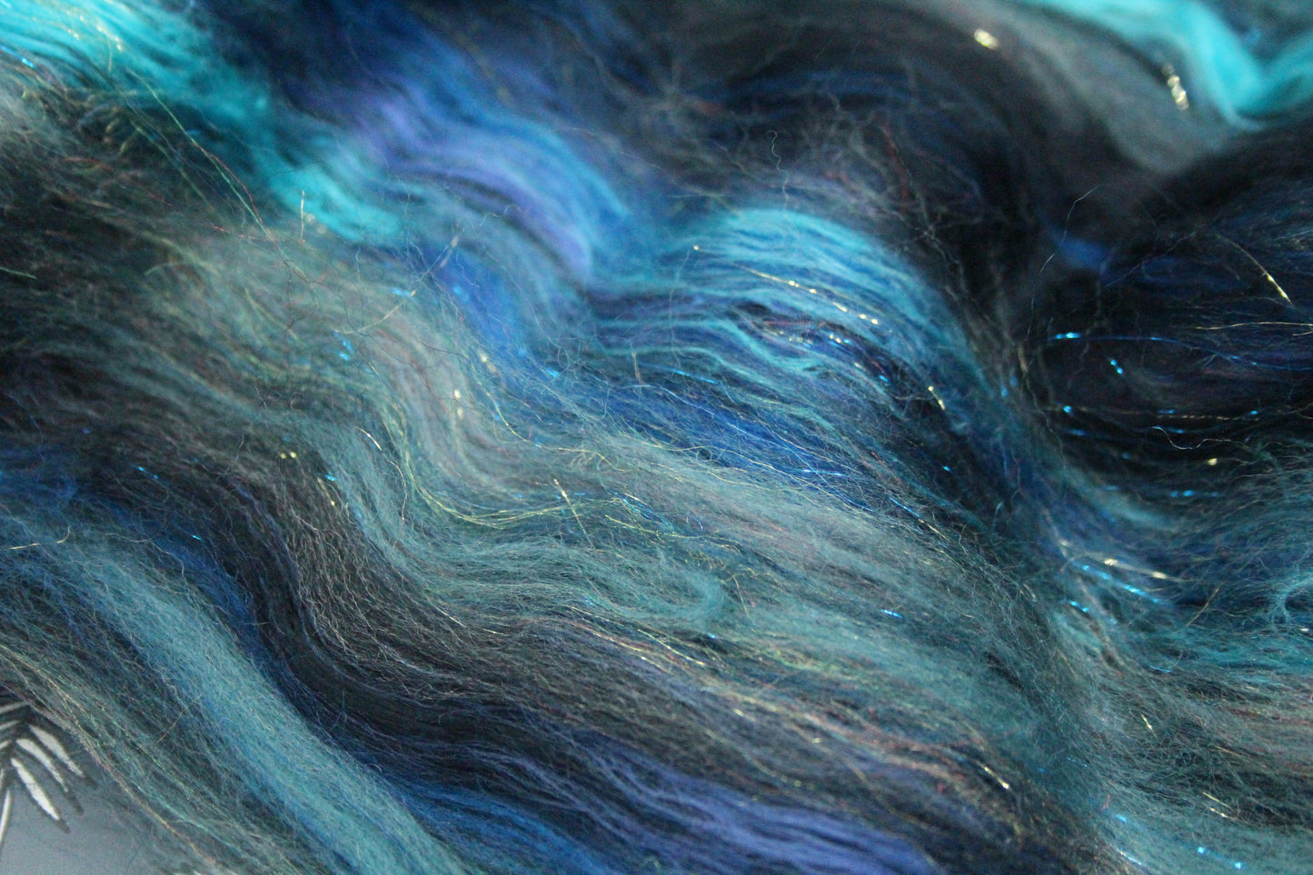 Merino Art Batt  -  Blue Black Grey - 66 grams 2.3 oz - Wool for felting, spinning and weaving