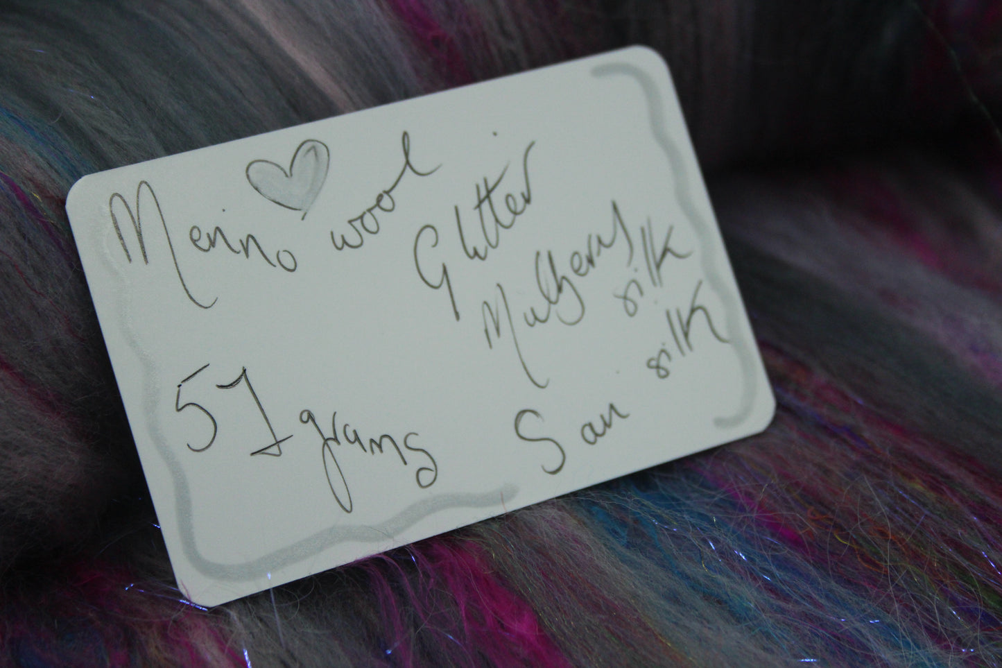 Merino Art Batt - Grey Pink  - 51 grams 1.7 oz - Wool for felting, spinning and weaving