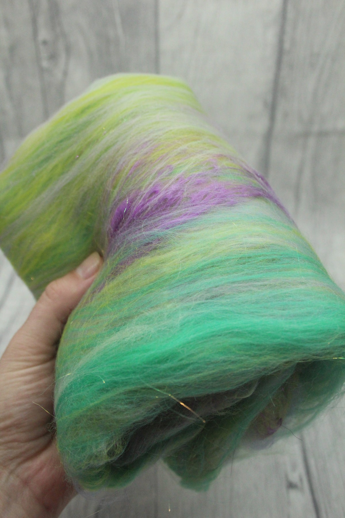 Merino Art Batt - Green Purple - 48 grams 1.6 oz - Wool for felting, spinning and weaving