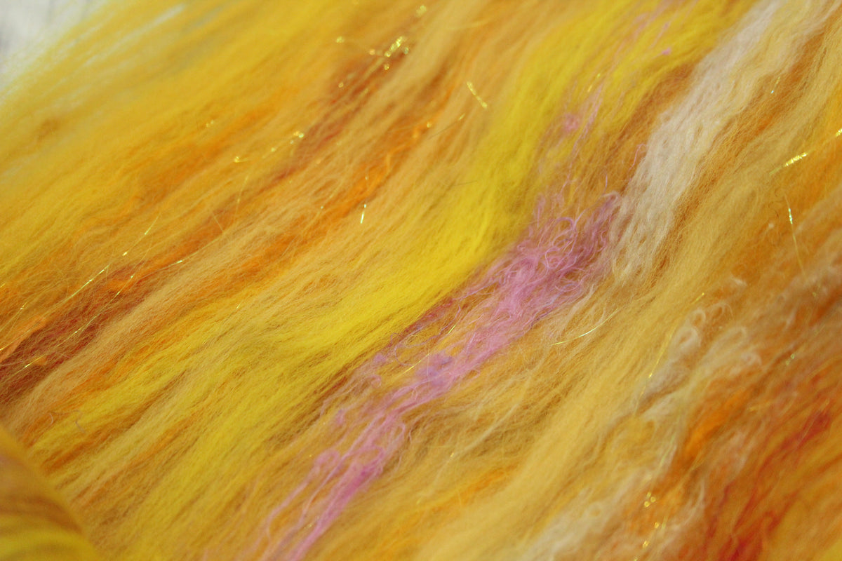 Merino Art Batt - Yellow - 35 grams 1.2 oz - Wool for felting, spinning and weaving
