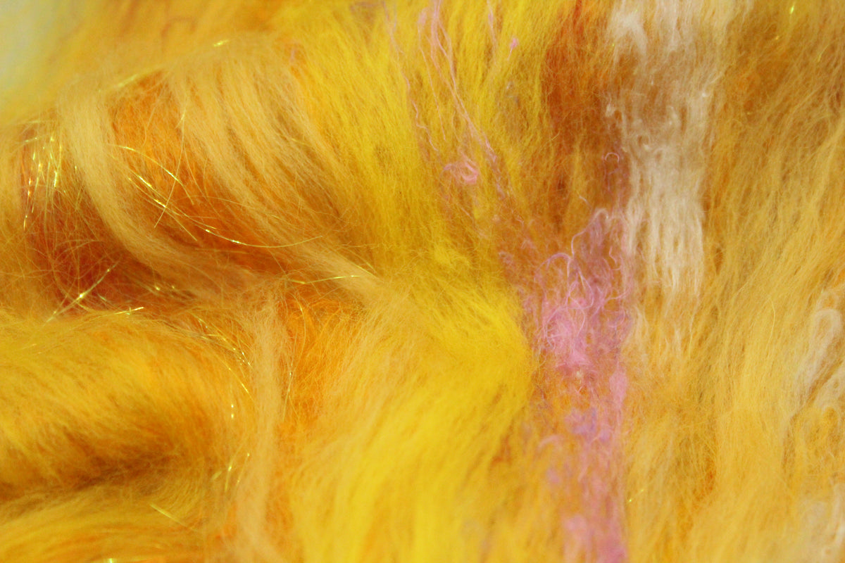 Merino Art Batt - Yellow - 35 grams 1.2 oz - Wool for felting, spinning and weaving