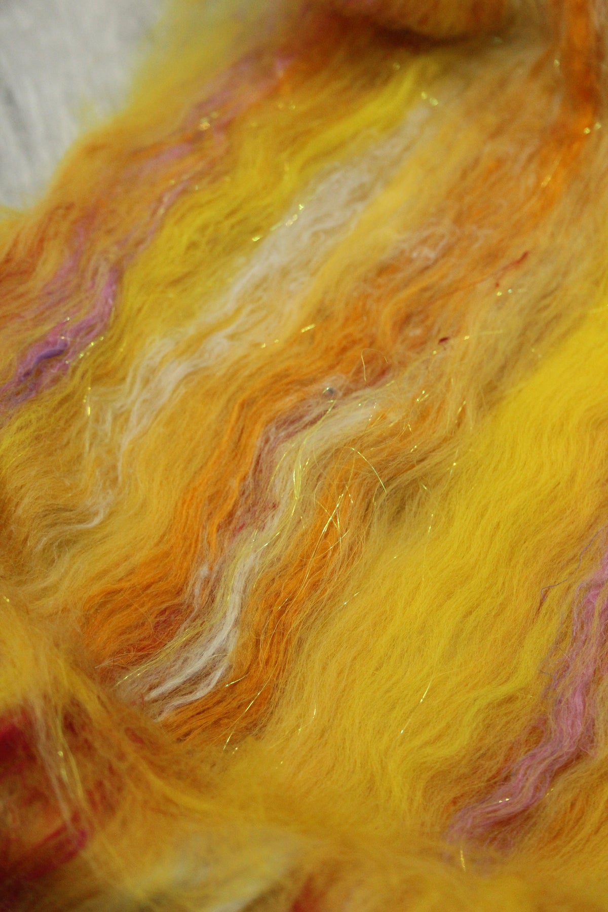 Merino Art Batt - Yellow - 35 grams 1.2 oz - Wool for felting, spinning and weaving