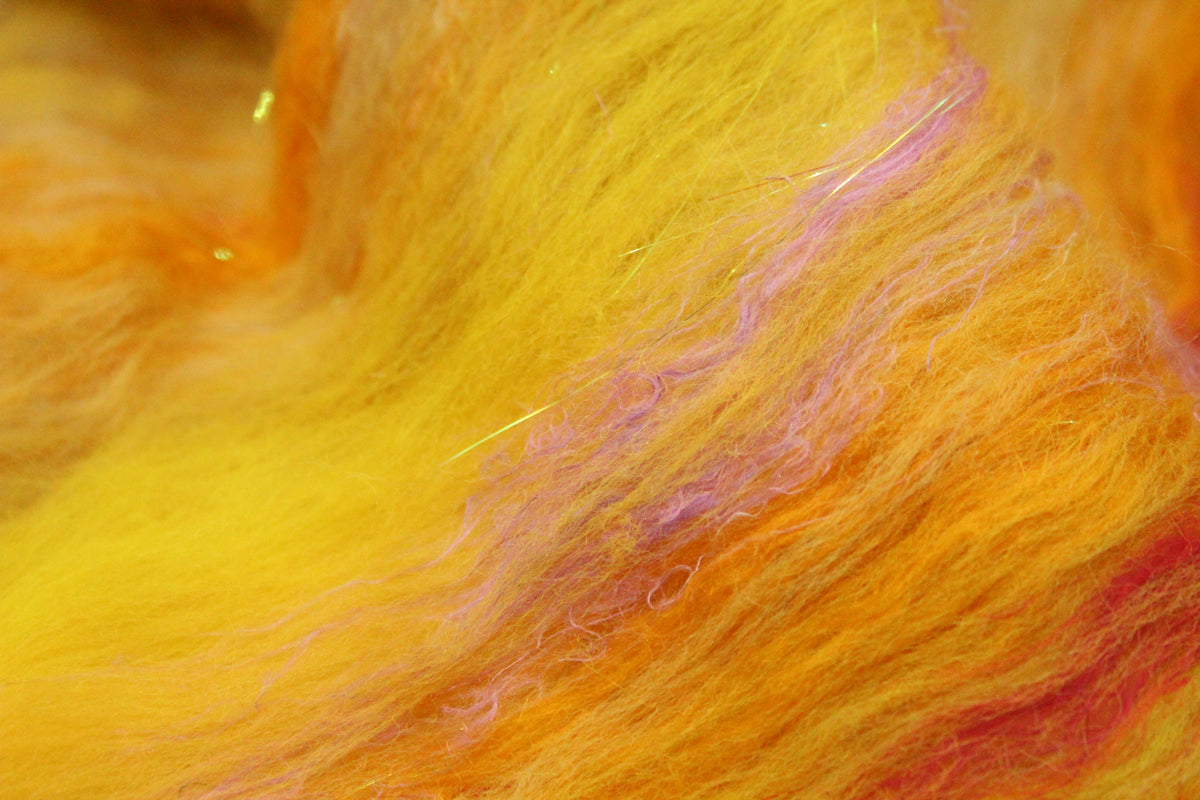 Merino Art Batt - Yellow - 35 grams 1.2 oz - Wool for felting, spinning and weaving