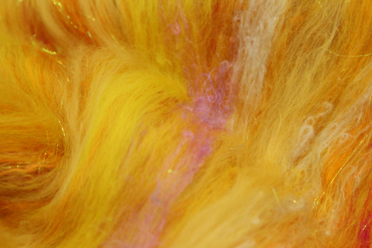 Merino Art Batt - Yellow - 35 grams 1.2 oz - Wool for felting, spinning and weaving