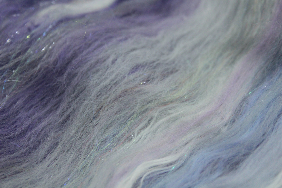 Merino Art Batt - Grey Purple White - 53 grams 1.8 oz - Wool for felting, spinning and weaving