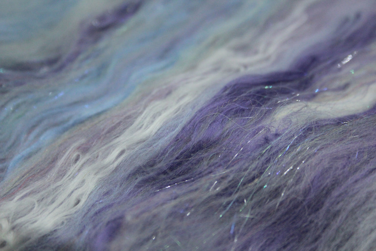 Merino Art Batt - Grey Purple White - 53 grams 1.8 oz - Wool for felting, spinning and weaving