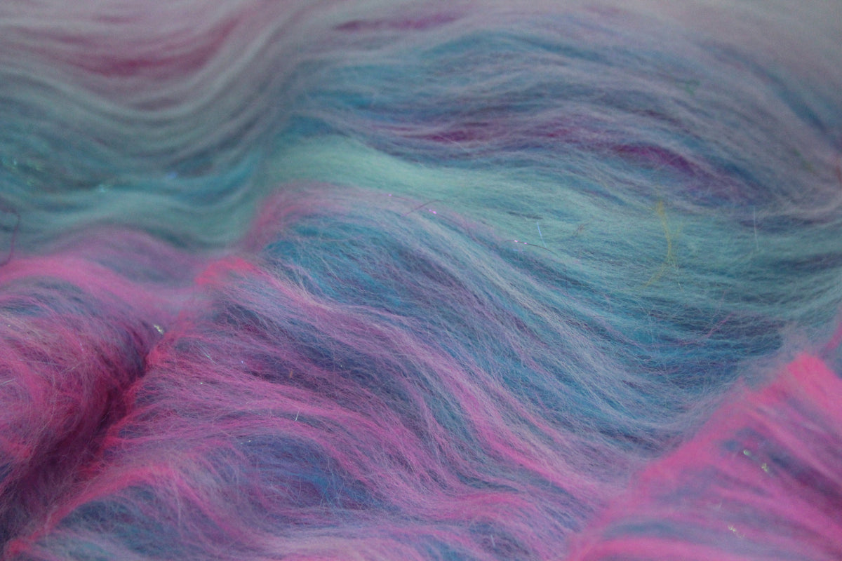Merino Art Batt - Pink Blue - 49 grams 1.7 oz - Wool for felting, spinning and weaving