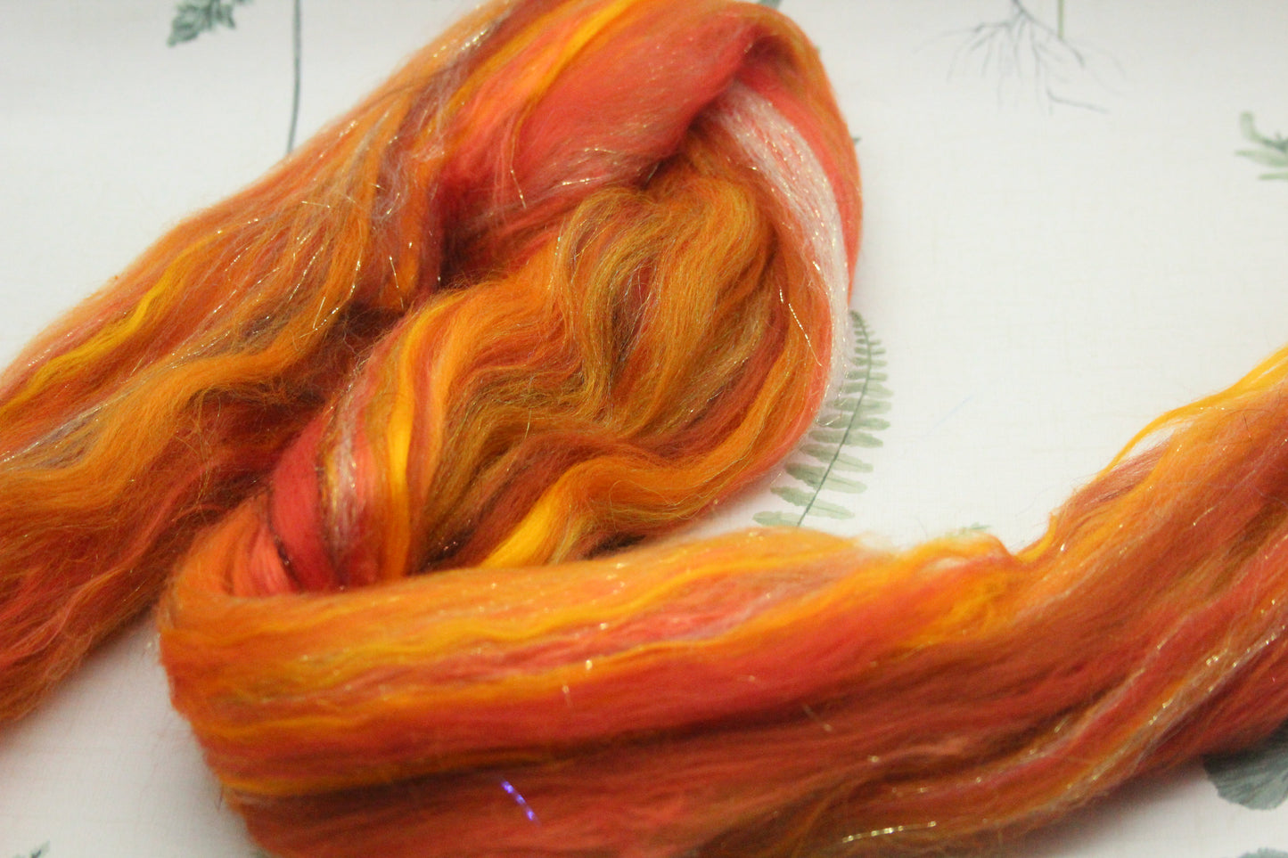 Merino Wool Blend - Orange Brown - 26 grams / 0.9 oz  - Fibre for felting, weaving or spinning