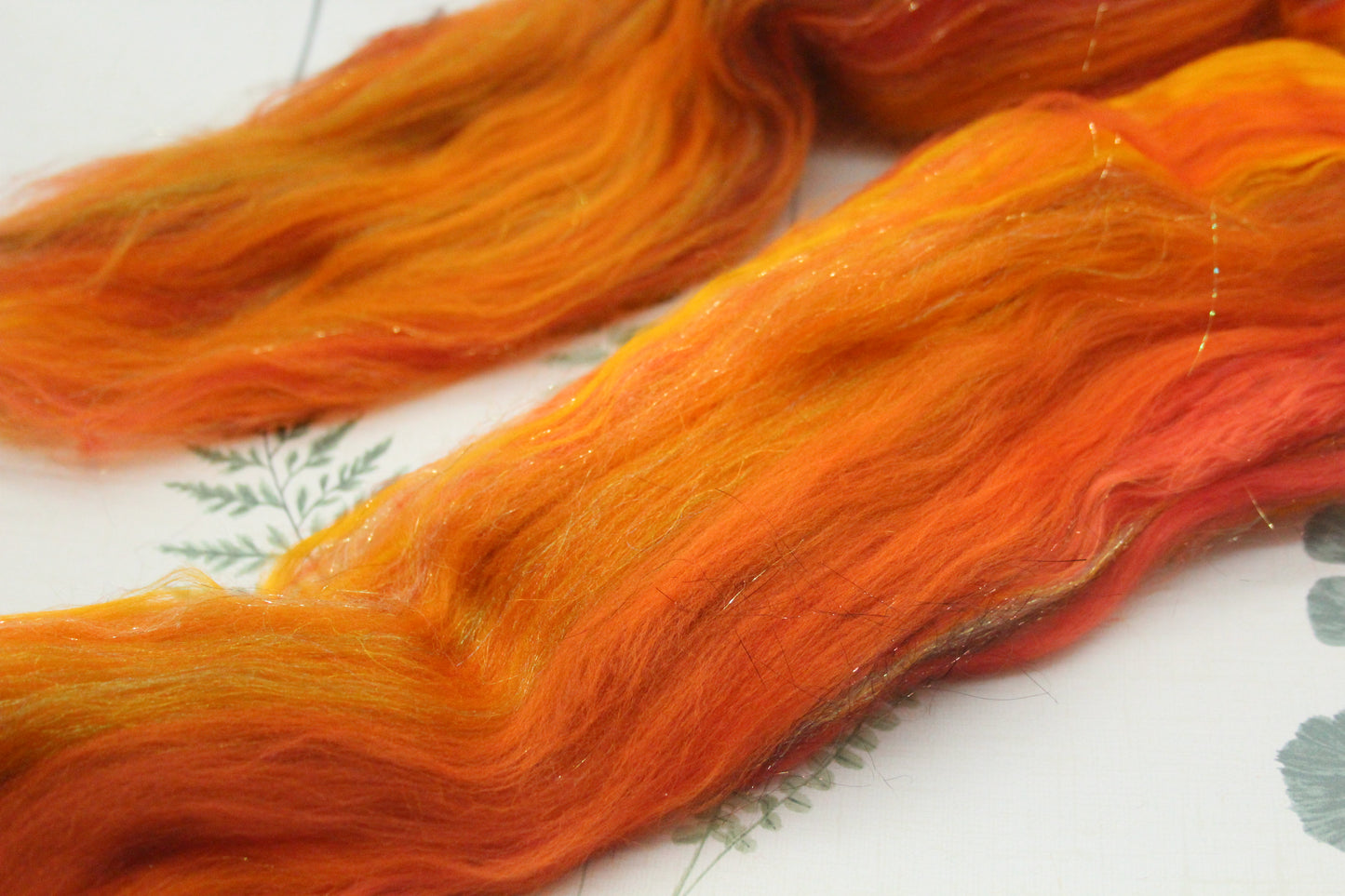 Merino Wool Blend - Orange Brown - 26 grams / 0.9 oz  - Fibre for felting, weaving or spinning