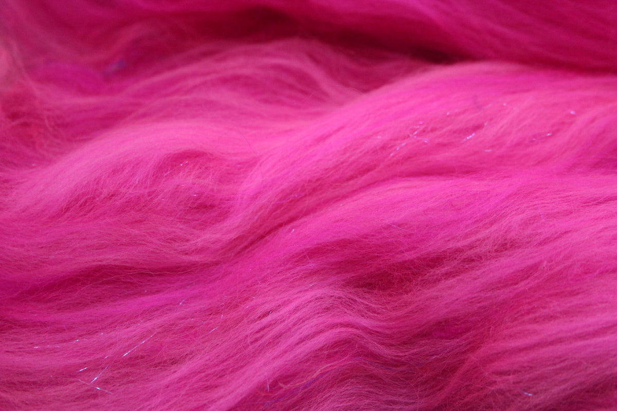 Merino Art Batt - Pink - 46 grams 1.6 oz - Wool for felting, spinning and weaving