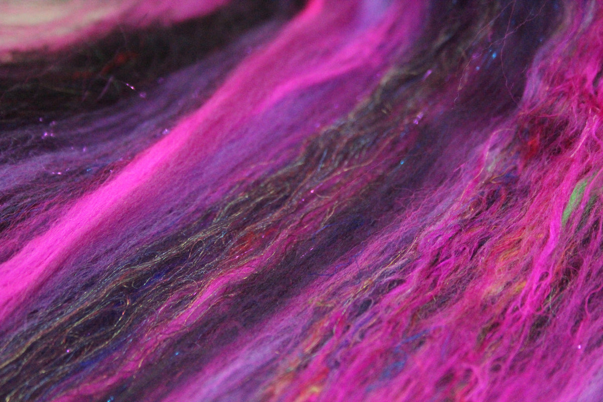 Merino Art Batt - Pink Purple - 48 grams 1.6 oz - Wool for felting, spinning and weaving
