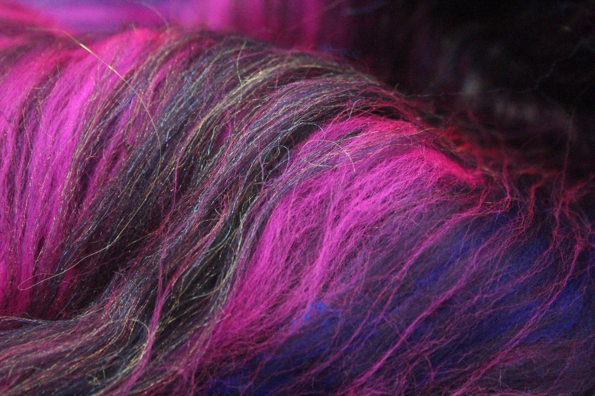 Merino Art Batt - Pink Purple - 48 grams 1.6 oz - Wool for felting, spinning and weaving