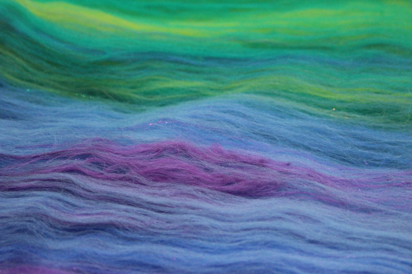 Merino Art Batt  - Rainbow - 106 grams 3.7 oz - Sideways Colour Change - Wool for felting, spinning and weaving