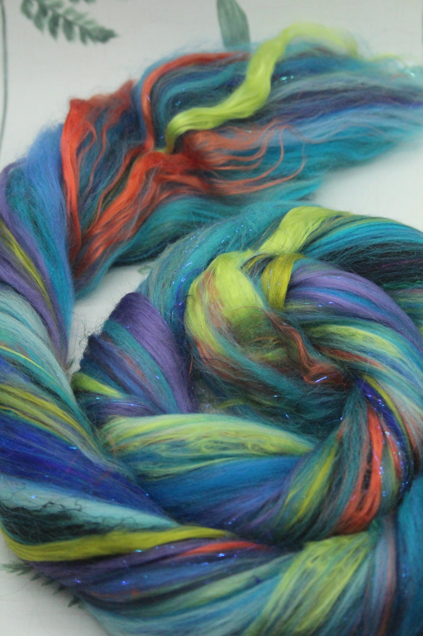 Merino Wool Blend - Blue - 33 grams / 1.1 oz  - Fibre for felting, weaving or spinning