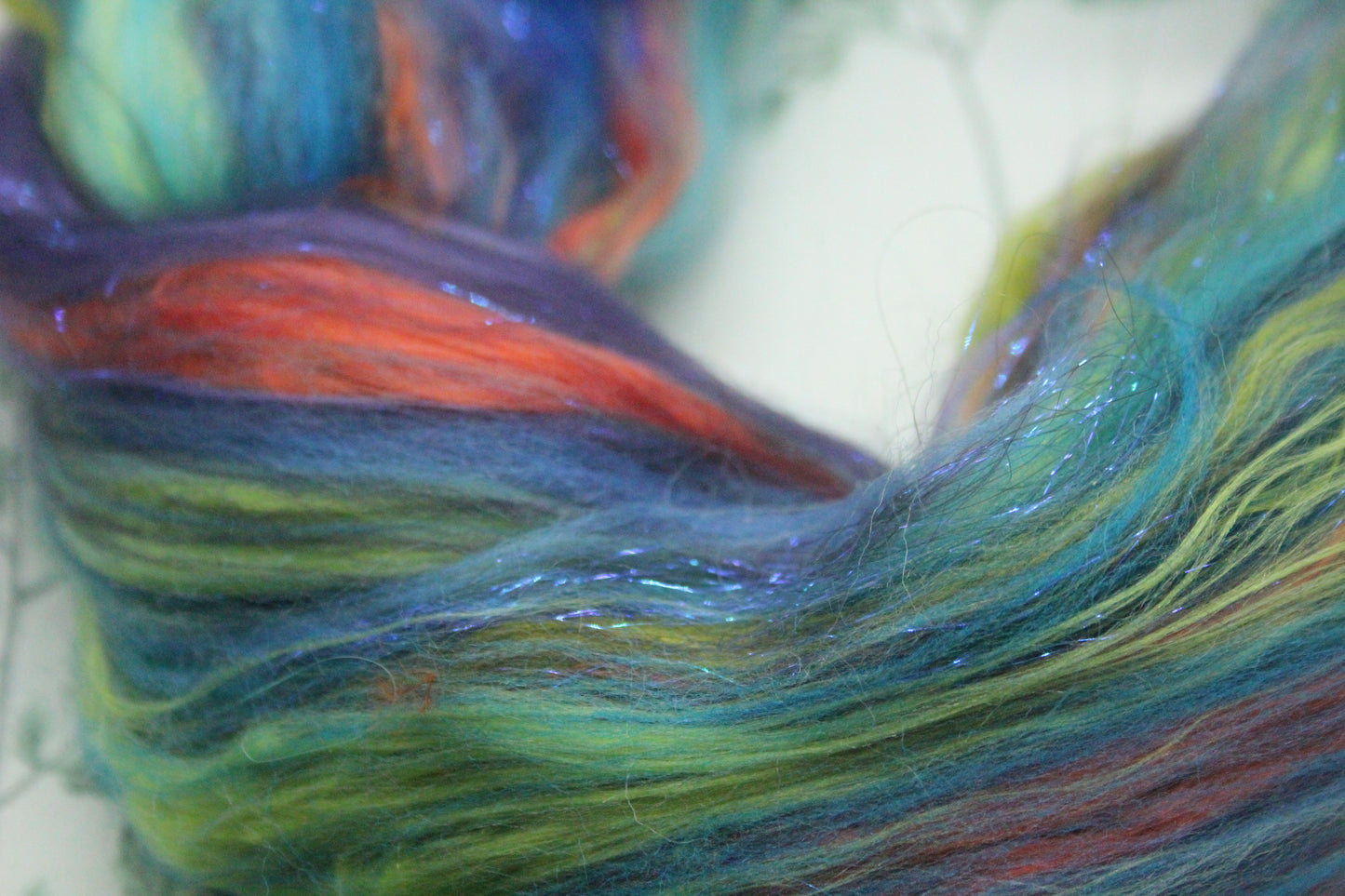 Merino Wool Blend - Blue - 33 grams / 1.1 oz  - Fibre for felting, weaving or spinning