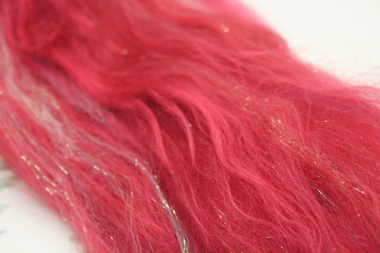 Merino Wool Blend - Red - 24 grams / 0.8 oz  - Fibre for felting, weaving or spinning