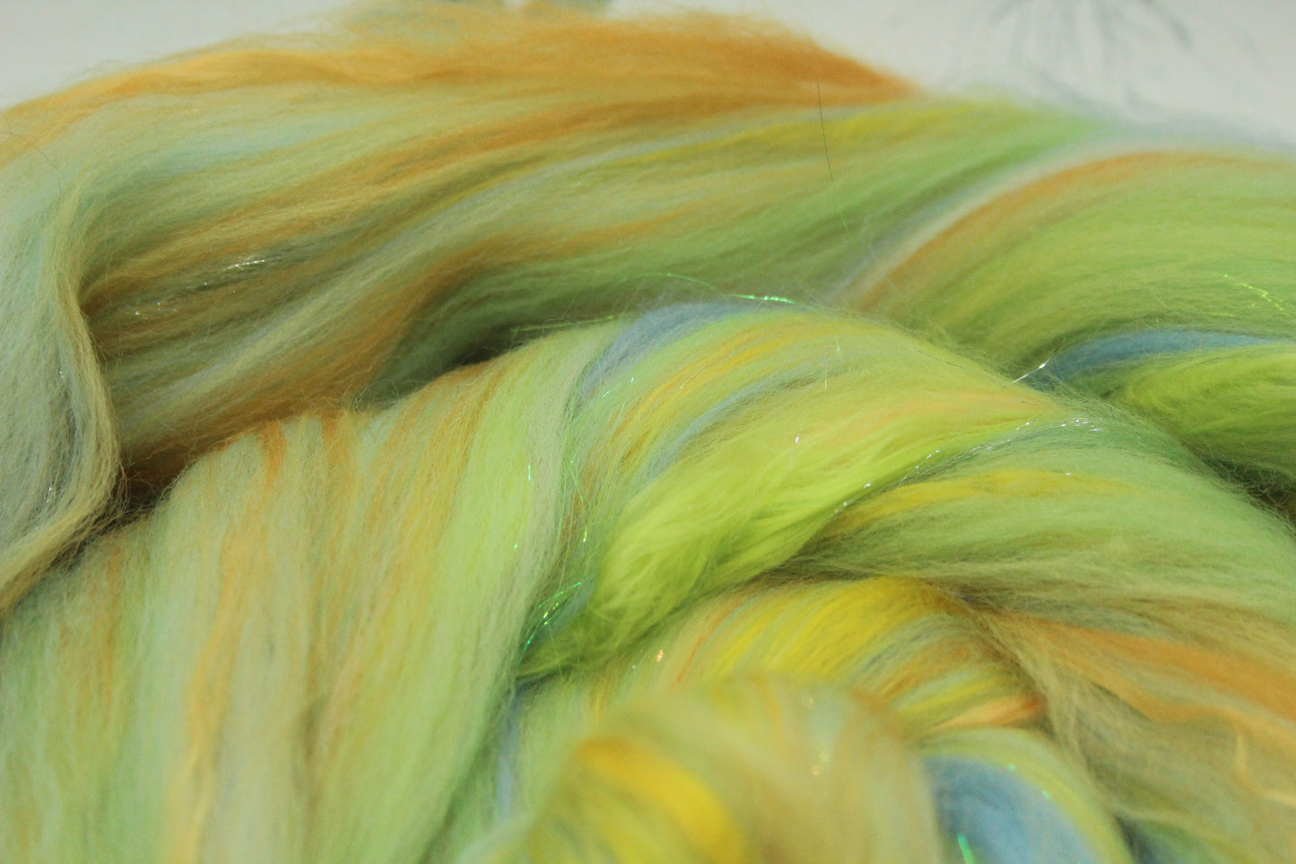 Merino Wool Blend - Yellow Green - 49 grams / 1.7 oz  - Fibre for felting, weaving or spinning