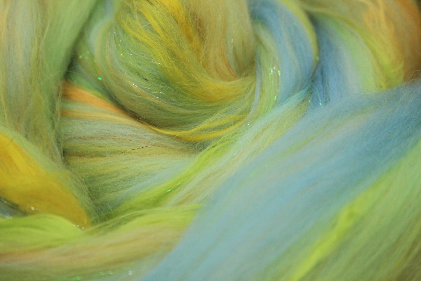 Merino Wool Blend - Yellow Green - 49 grams / 1.7 oz  - Fibre for felting, weaving or spinning