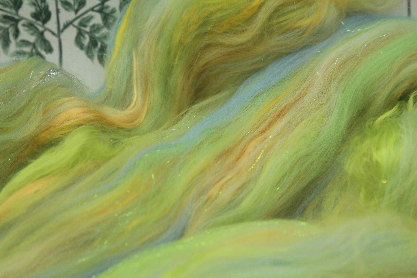 Merino Wool Blend - Yellow Green - 49 grams / 1.7 oz  - Fibre for felting, weaving or spinning