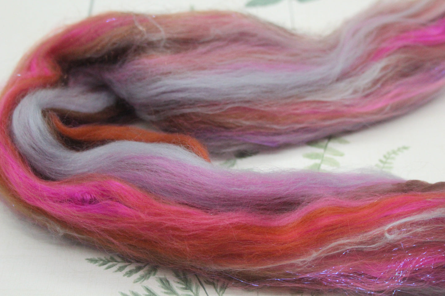 Merino Wool Blend - Pink Brown - 11 grams / 0.3 oz  - Fibre for felting, weaving or spinning