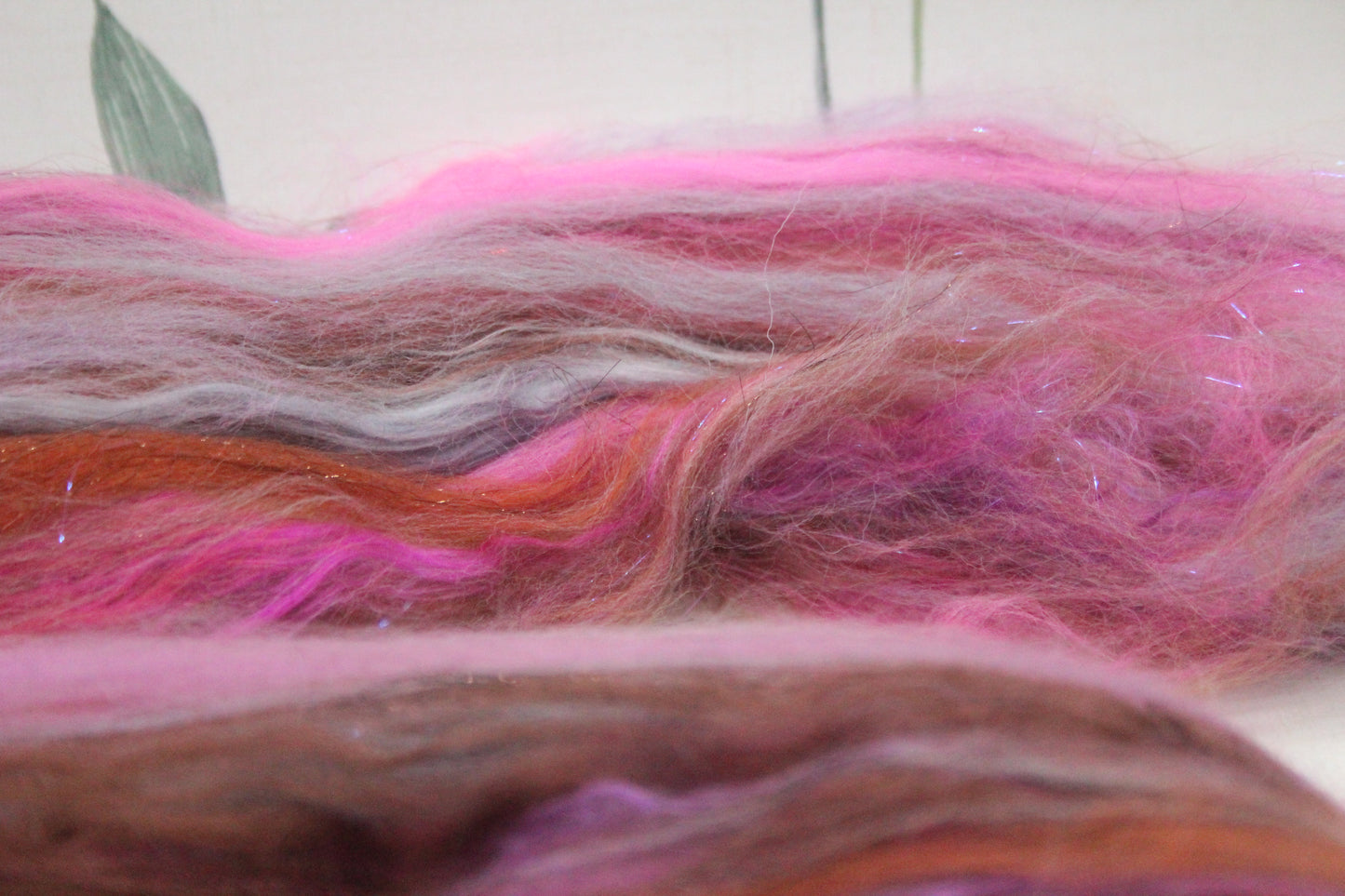 Merino Wool Blend - Pink Brown - 39 grams / 1.3 oz  - Fibre for felting, weaving or spinning