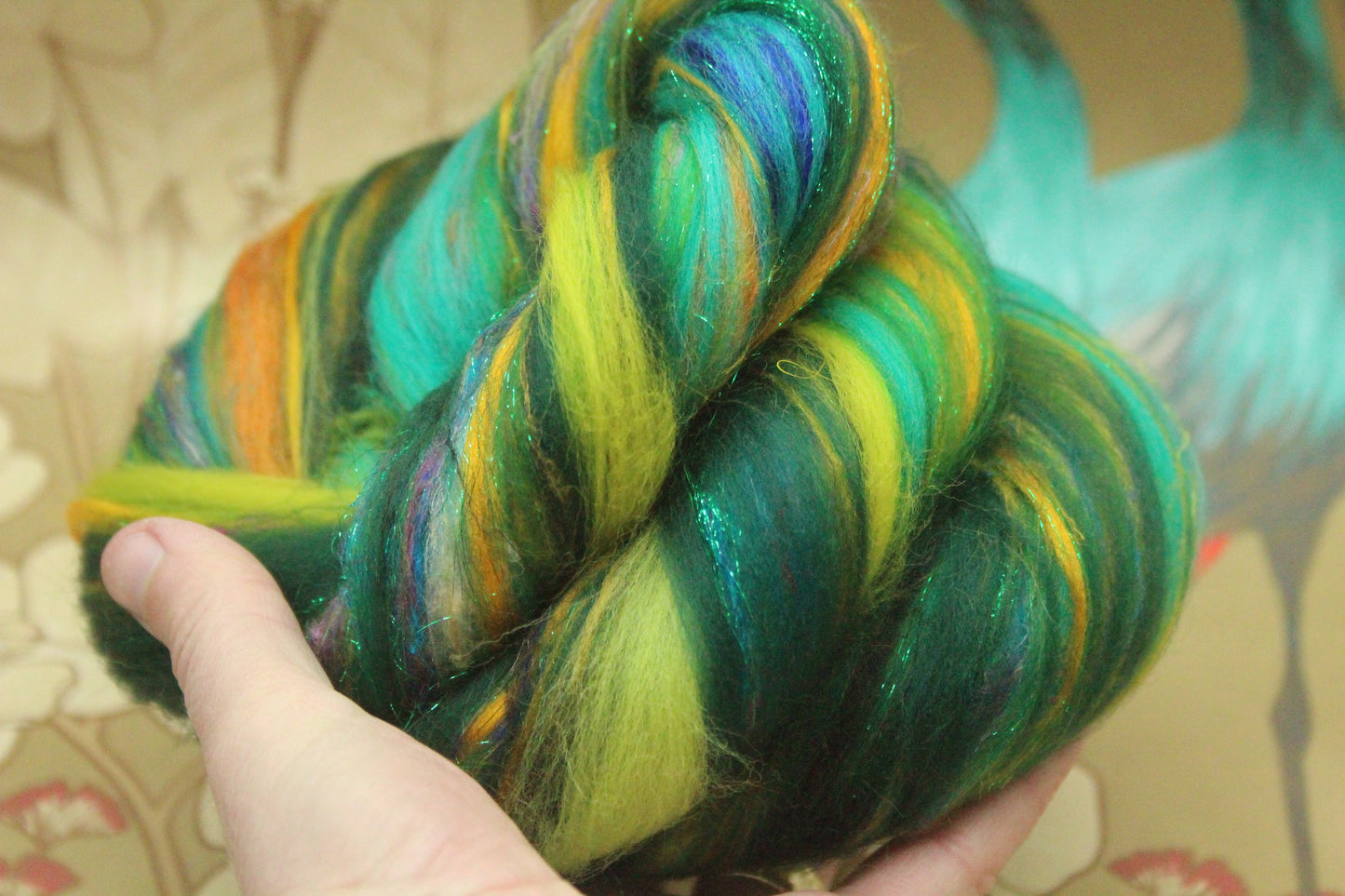 Merino Wool Blend - Green - 34 grams / 1.1 oz  - Fibre for felting, weaving or spinning