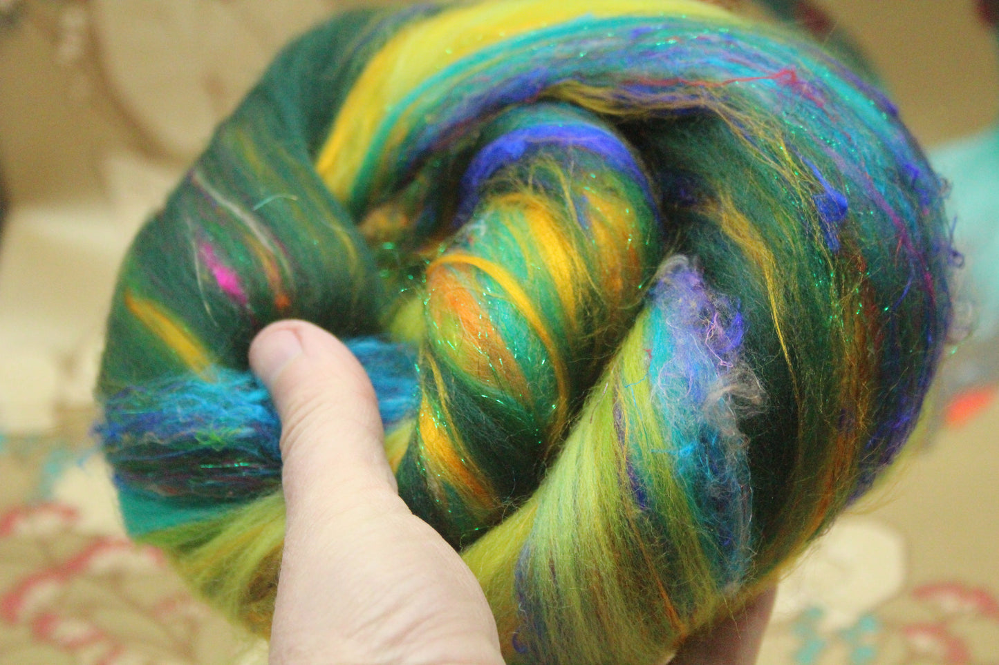 Merino Wool Blend - Green - 31 grams / 1 oz  - Fibre for felting, weaving or spinning