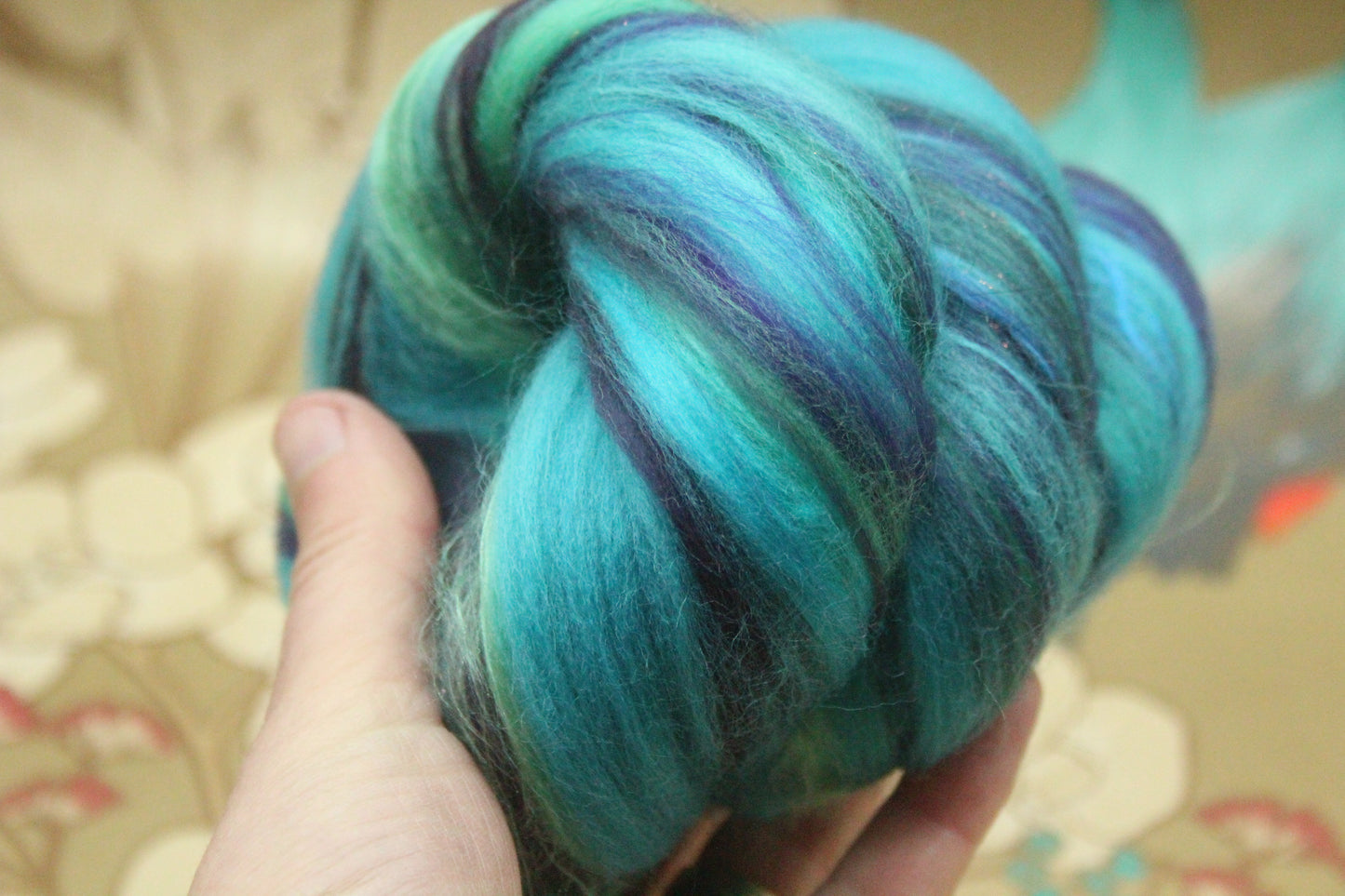 Merino Wool Blend - Cerulean Purple Green - 22 grams / 0.7 oz  - Fibre for felting, weaving or spinning