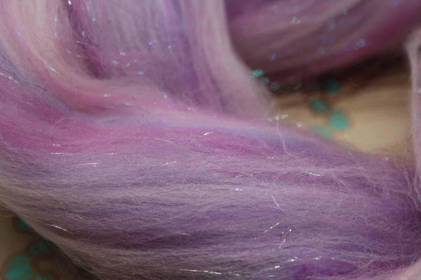 Merino Wool Blend - Pink Purple - 19 grams / 0.6 oz - Fibre for felting, weaving or spinning