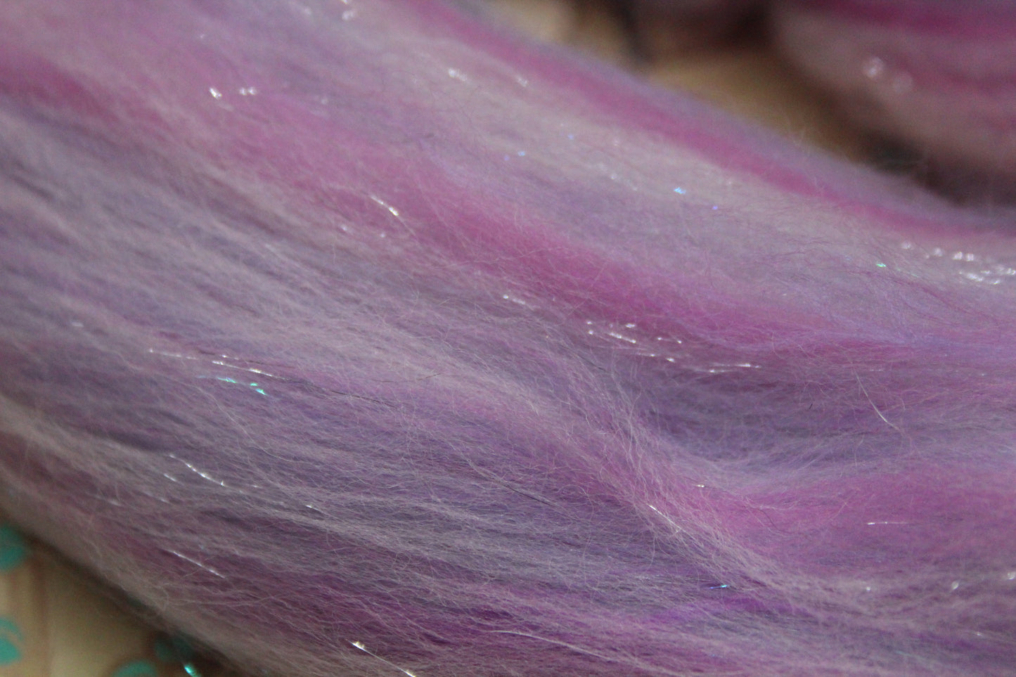 Merino Wool Blend - Pink Purple - 19 grams / 0.6 oz - Fibre for felting, weaving or spinning