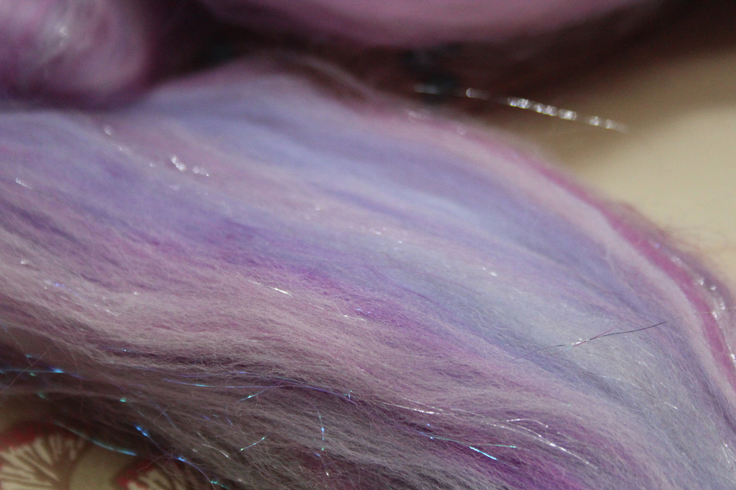 Merino Wool Blend - Pink Purple - 32 grams / 1.1 oz - Fibre for felting, weaving or spinning