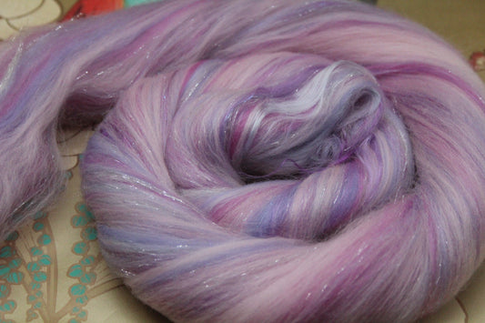 Merino Wool Blend - Pink Purple - 29 grams / 1.0 oz - Fibre for felting, weaving or spinning