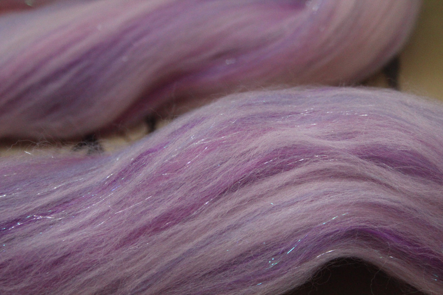 Merino Wool Blend - Pink Purple - 29 grams / 1.0 oz - Fibre for felting, weaving or spinning