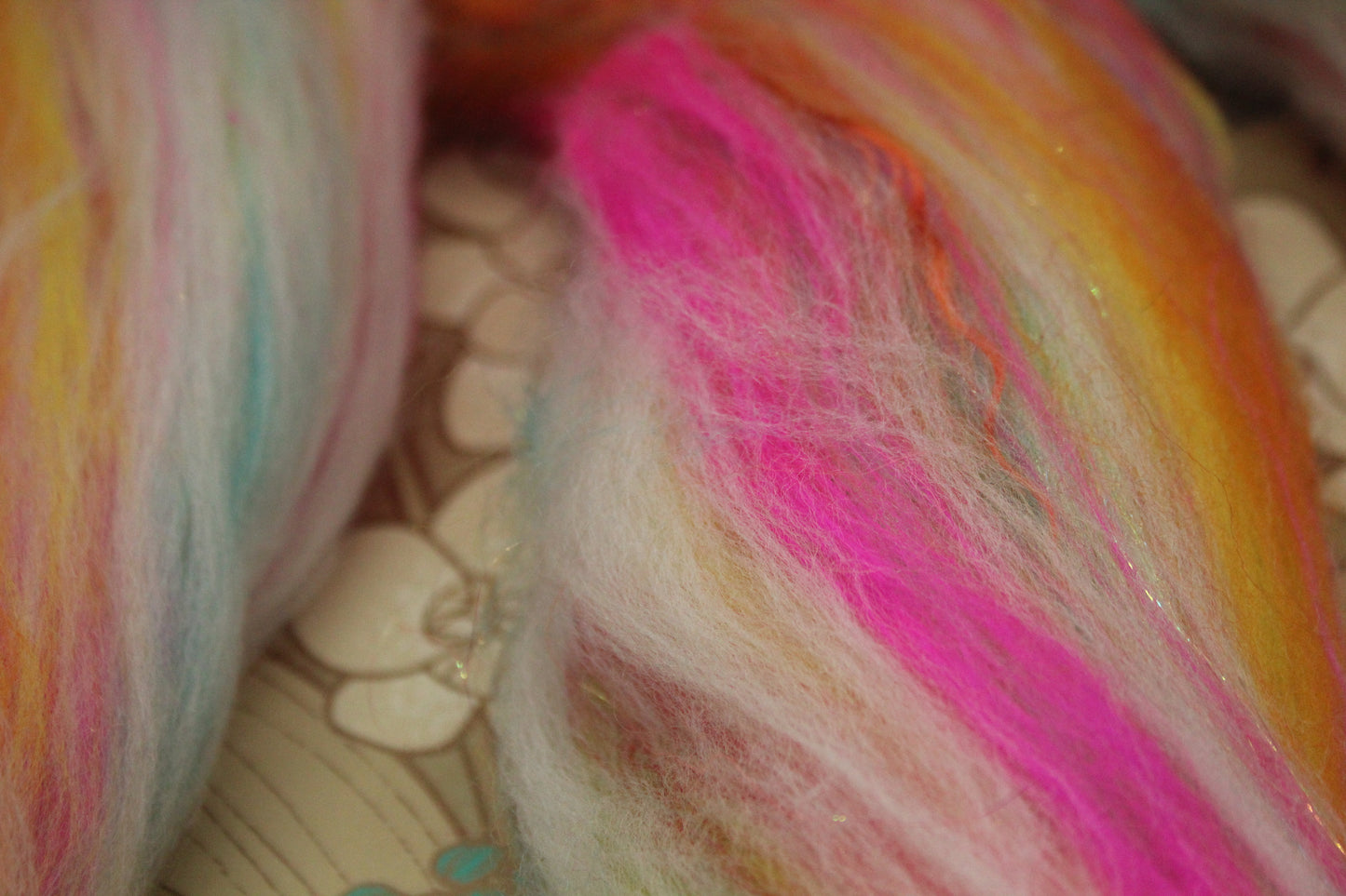 Merino Wool Blend - White + Brights - 35 grams / 1.2 oz - Fibre for felting, weaving or spinning