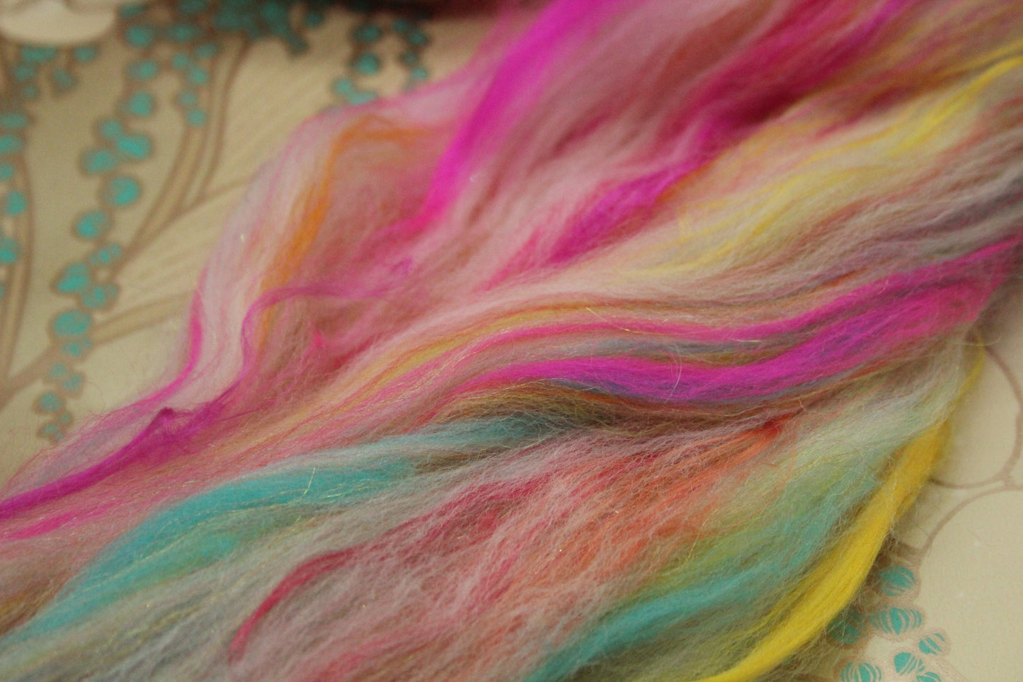 Merino Wool Blend - White + Brights - 35 grams / 1.2 oz - Fibre for felting, weaving or spinning