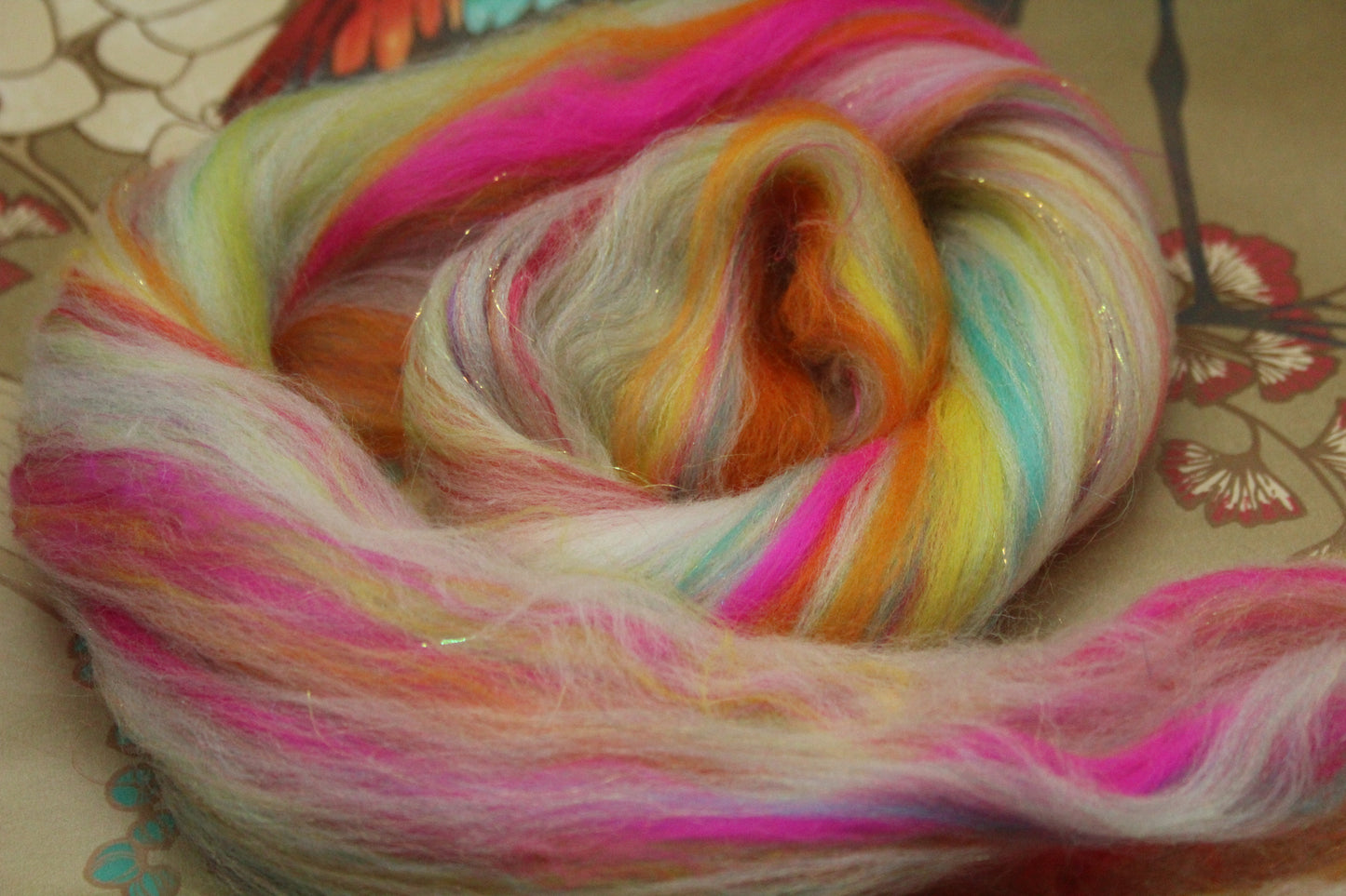 Merino Wool Blend - White + Brights - 16 grams / 0.5 oz - Fibre for felting, weaving or spinning