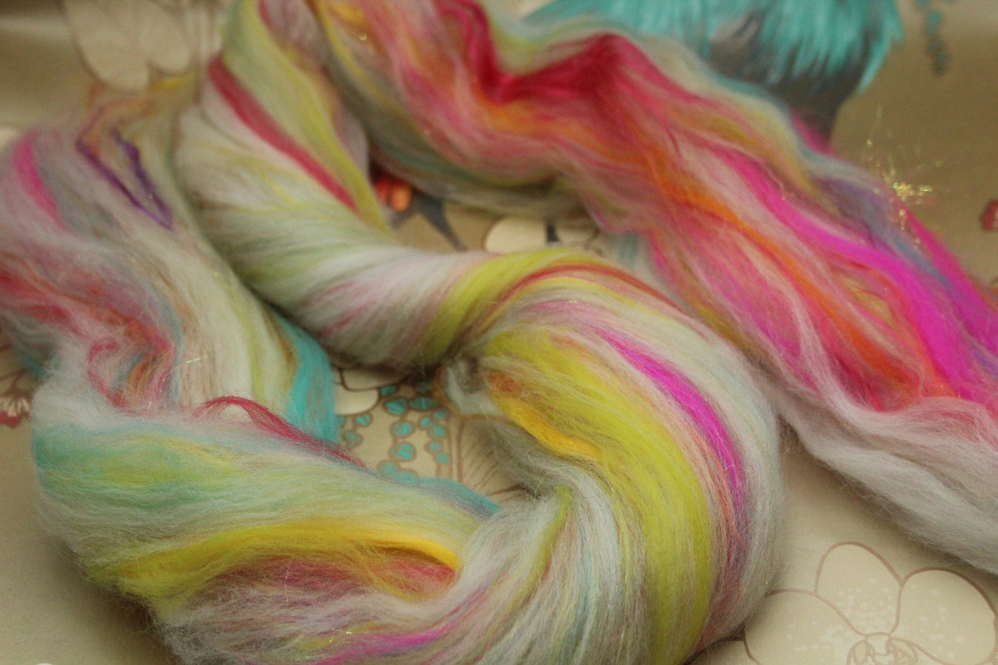 Merino Wool Blend - White + Brights - 29 grams / 1 oz - Fibre for felting, weaving or spinning