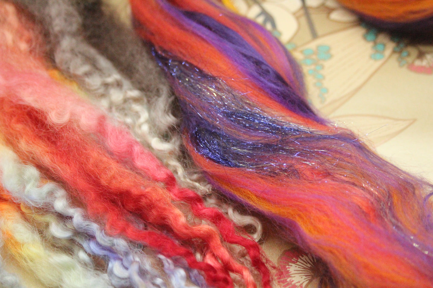 Merino Wool Blend - Orange Purple - 22 grams / 0.7 oz + 8 grams of locks - Fibre for felting, weaving or spinning