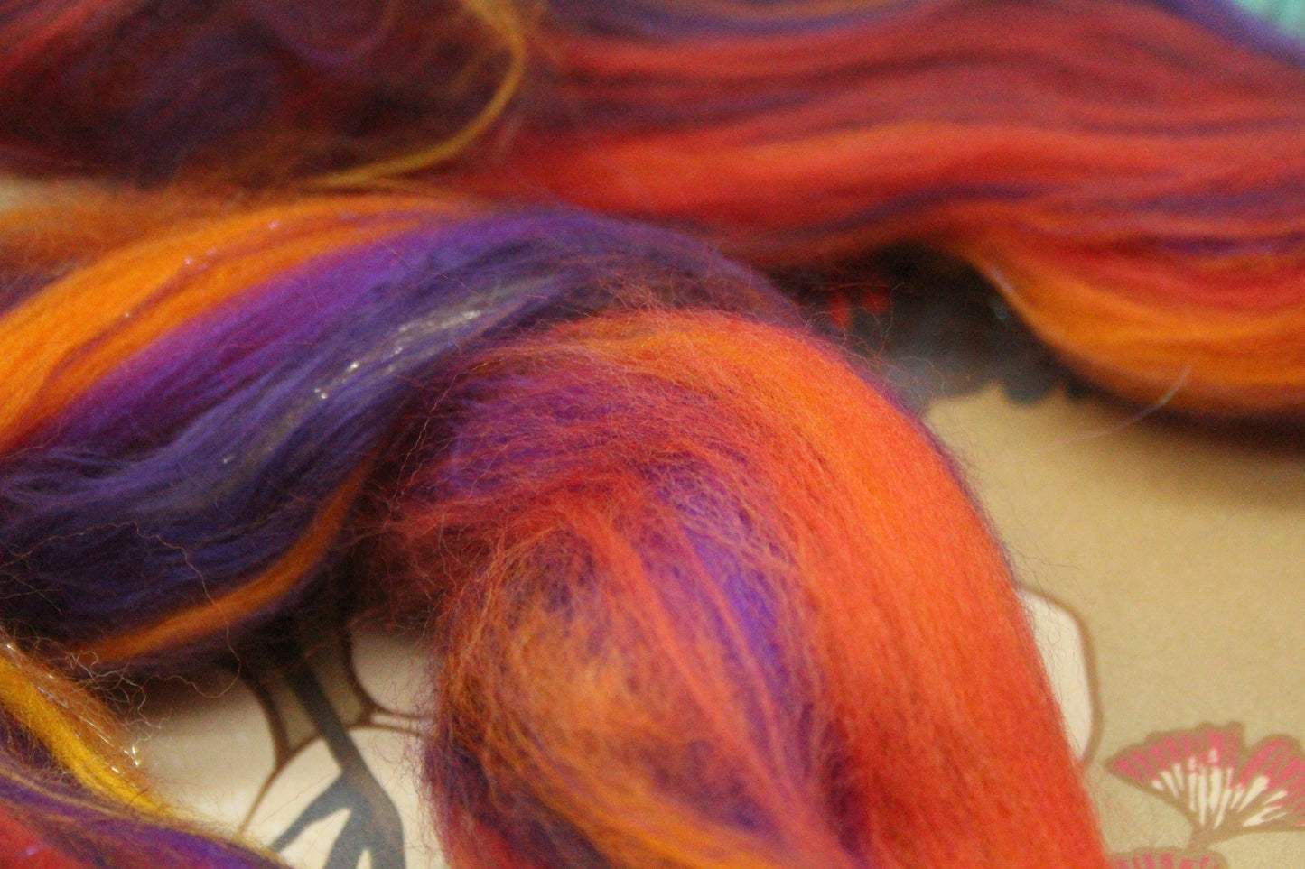 Merino Wool Blend - Orange Purple - 22 grams / 0.7 oz + 8 grams of locks - Fibre for felting, weaving or spinning