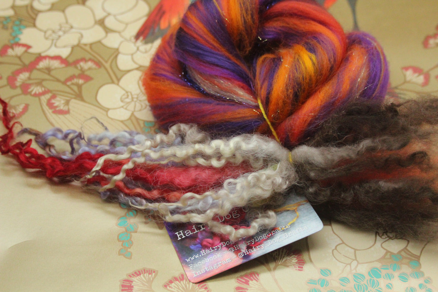 Merino Wool Blend - Orange Purple - 22 grams / 0.7 oz + 8 grams of locks - Fibre for felting, weaving or spinning