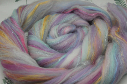 Merino Wool Blend - White Blue Purple Pink - 66 grams / 2.3 oz - Fibre for felting, weaving or spinning