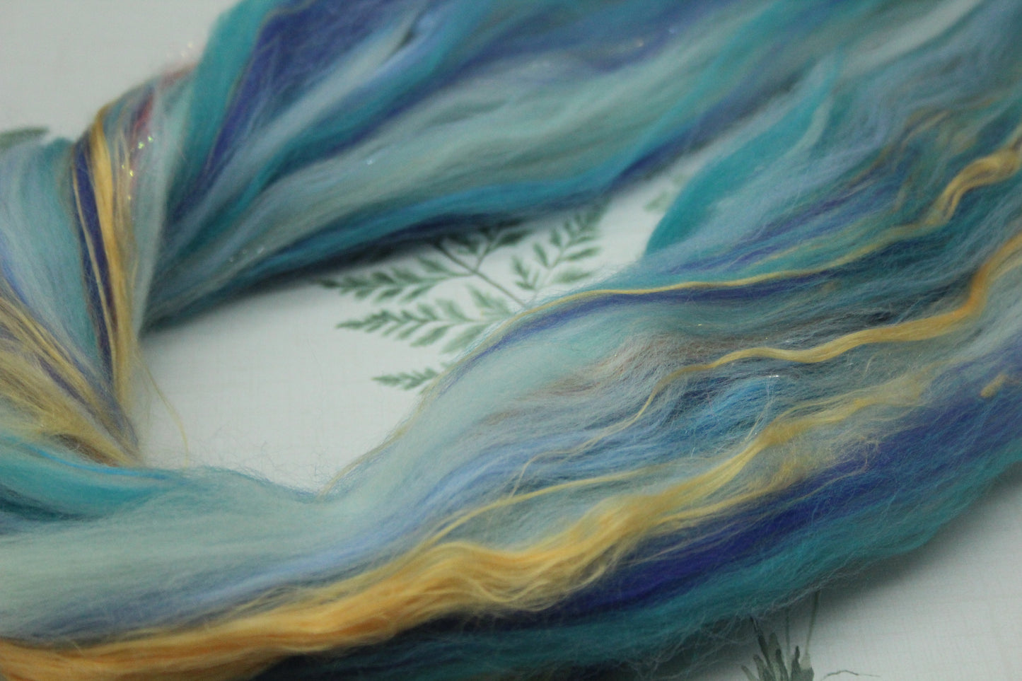 Merino Wool Blend - Orange Blue - 20 grams / 0.7 oz - Fibre for felting, weaving or spinning