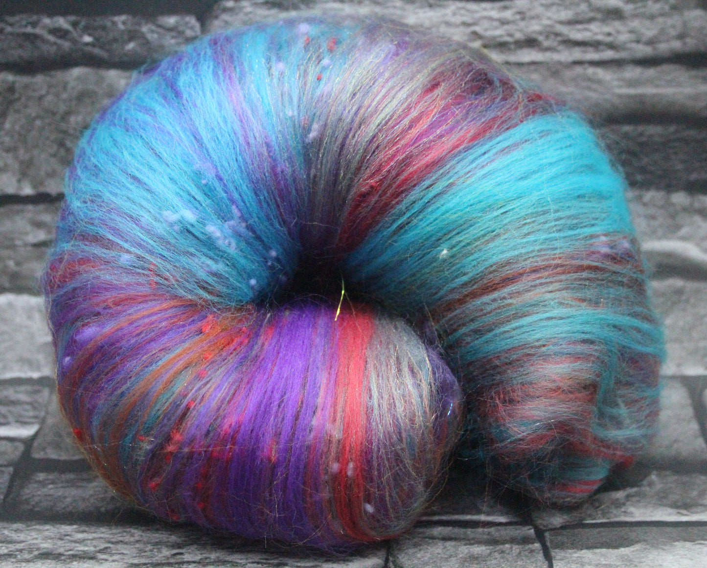 Merino Art Batt  - Purple Blue - NEPPS - 121 grams 4.2 oz - Wool for felting, spinning and weaving