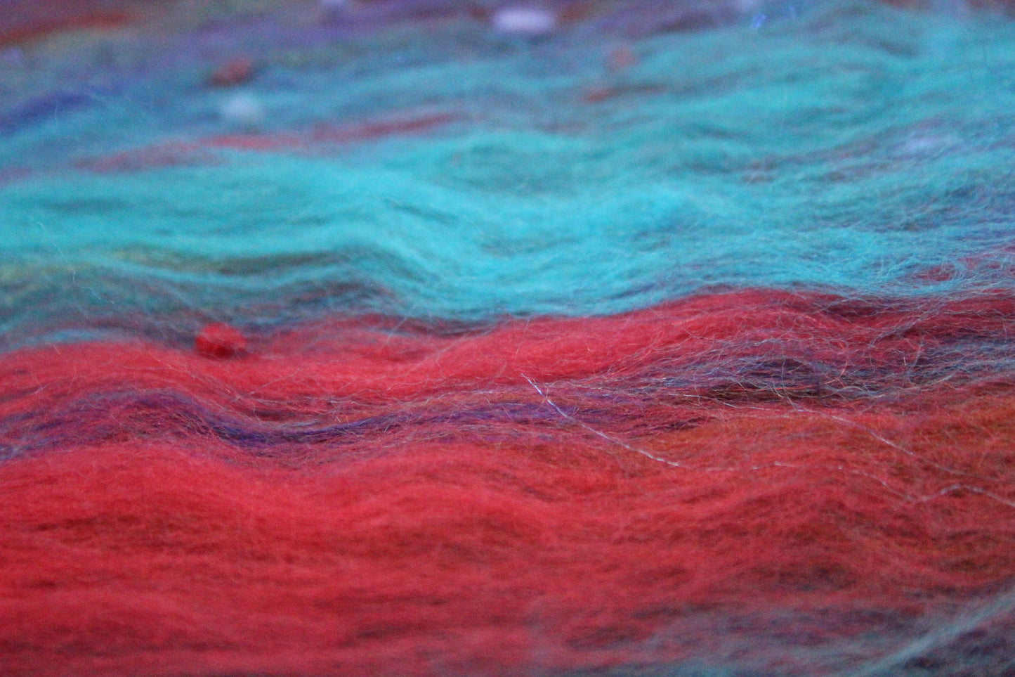 Merino Art Batt  - Purple Blue - NEPPS - 121 grams 4.2 oz - Wool for felting, spinning and weaving