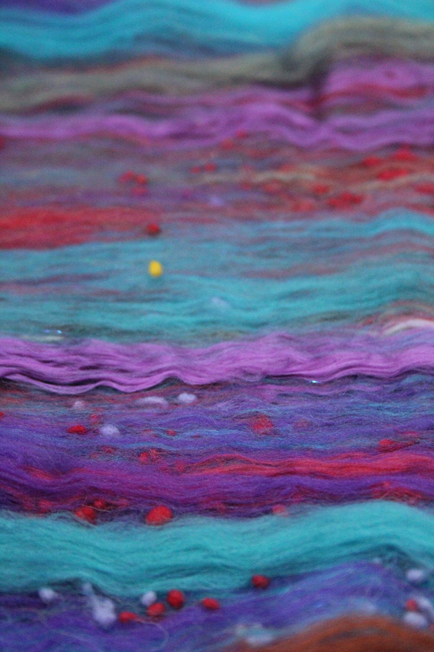 Merino Art Batt  - Purple Blue - NEPPS - 121 grams 4.2 oz - Wool for felting, spinning and weaving