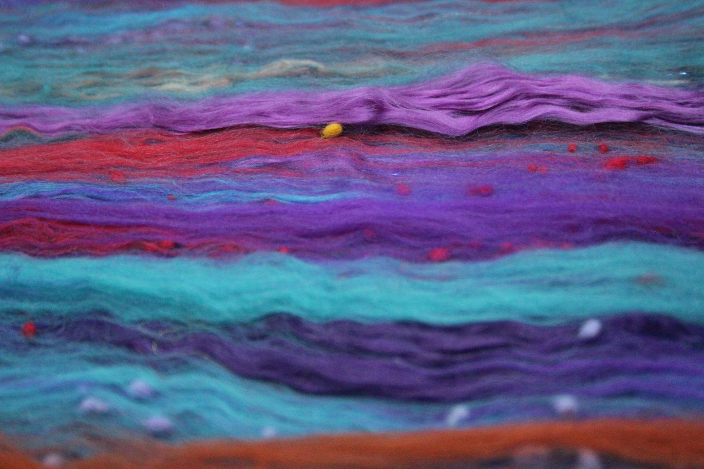 Merino Art Batt  - Purple Blue - NEPPS - 121 grams 4.2 oz - Wool for felting, spinning and weaving